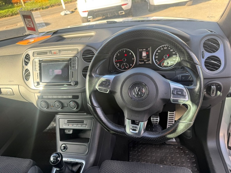 Used Volkswagen Tiguan 2015 for sale - 77921029: Photo 12