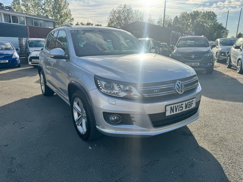 Used Volkswagen Tiguan 2015 for sale - 77921029: Photo 2