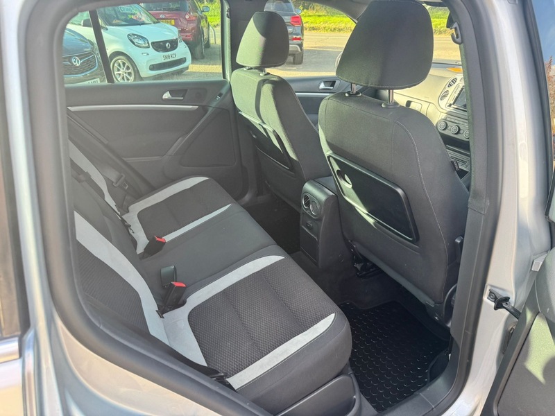 Used Volkswagen Tiguan 2015 for sale - 77921029: Photo 8