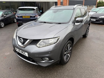 Used Nissan X-Trail 2016 for sale - 76430611: Photo