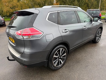Used Nissan X-Trail 2016 for sale - 76430611: Photo