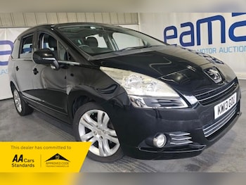 Used Peugeot 5008 2013 for sale - 75516524: Photo