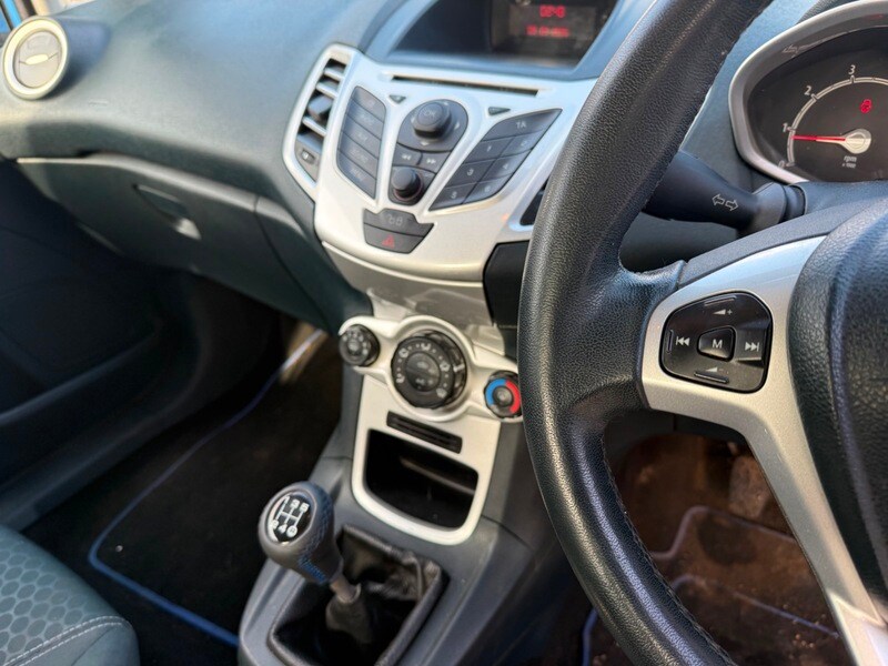 Used Ford Fiesta 2011 for sale - 77805678: Photo 11