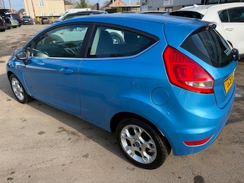 Used Ford Fiesta 2011 for sale - 77805678: Photo
