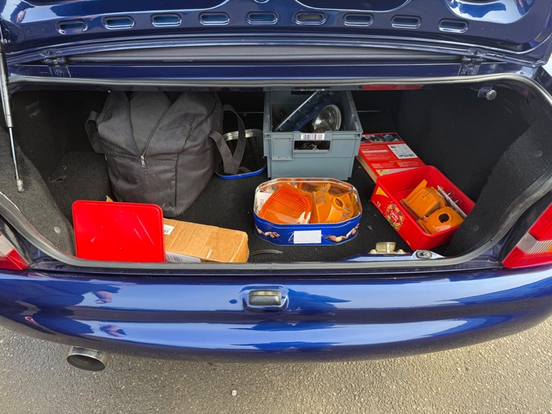 Used Ford Escort 1990 for sale - 77976880: Photo 15