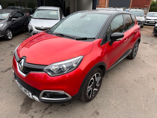 Used Renault Captur 2015 for sale - 76280597: Photo 2