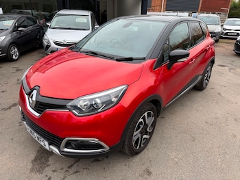 Used Renault Captur 2015 for sale - 76280597: Photo 2
