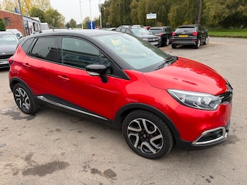 Used Renault Captur 2015 for sale - 76280597: Photo 3