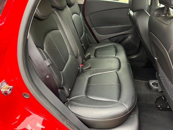Used Renault Captur 2015 for sale - 76280597: Photo 8
