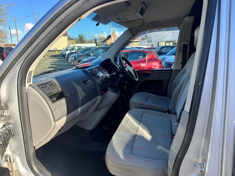 Used Volkswagen Transporter 2006 for sale - 77558404: Photo 8