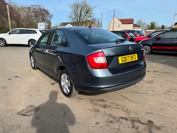 Used Skoda Rapid 2017 for sale - 77953577: Photo