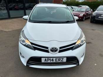 Used Toyota Verso 2014 for sale - 74332853: Photo