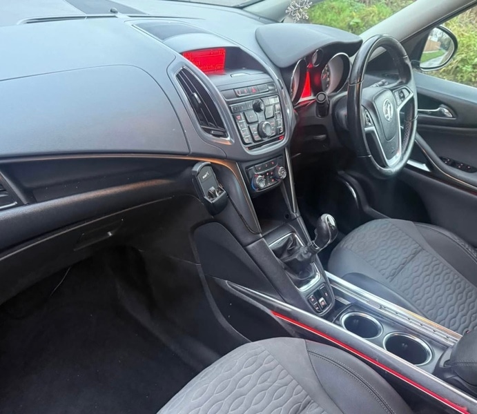 Used Vauxhall Zafira 2013 for sale - 77632295: Photo 9