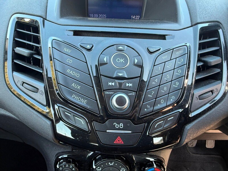 Used Ford Fiesta 2016 for sale - 75974687: Photo 13