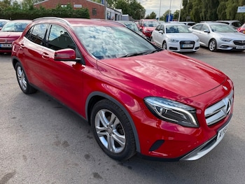 Used Mercedes-Benz 200 2014 for sale - 75717019: Photo