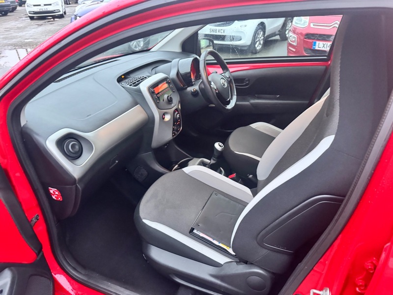 Used Toyota AYGO 2015 for sale - 77288730: Photo 10