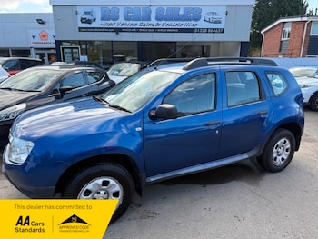 Used Dacia Duster 2013 for sale - 78069649: Photo