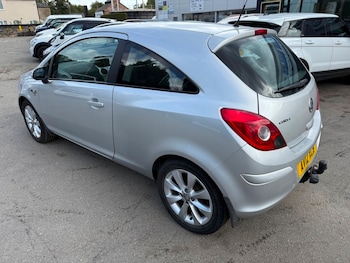 Used Vauxhall Corsa 2012 for sale - 76039984: Photo