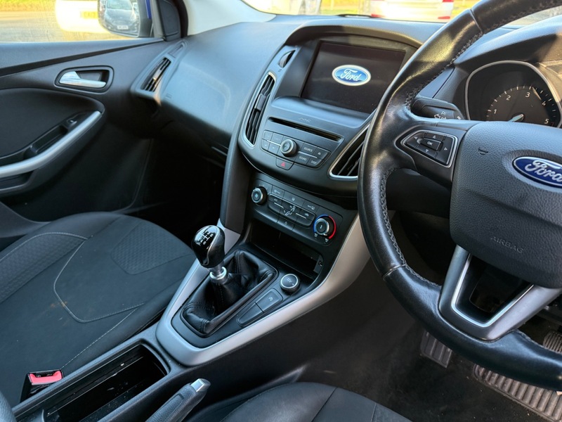 Used Ford Focus 2017 for sale - 76699067: Photo 11
