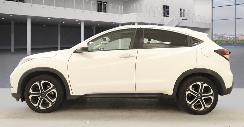 Used Honda HR-V 2016 for sale - 77976879: Photo 4