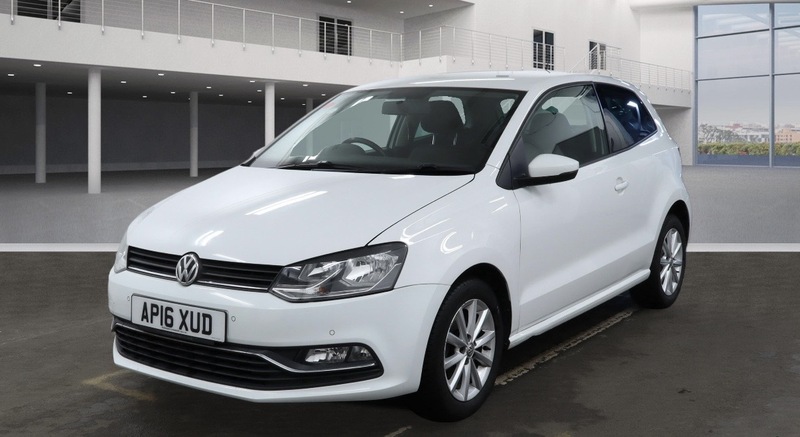 Used Volkswagen Polo 2016 for sale - 77303269: Photo 2