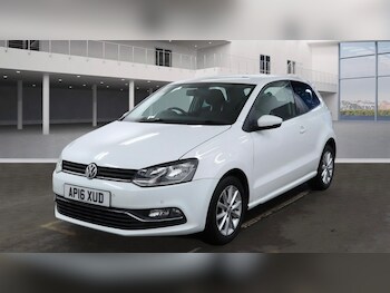 Used Volkswagen Polo 2016 for sale - 77303269: Photo