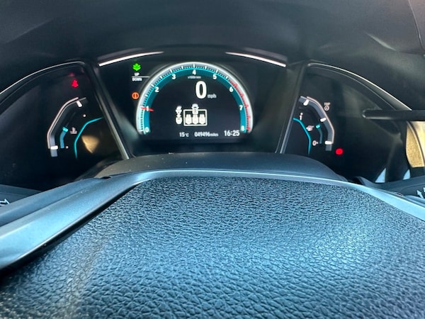 Used Honda Civic 2017 for sale - 73914525: Photo 10