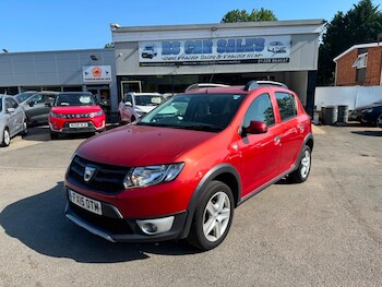 Used Dacia Sandero Stepway 2015 for sale - 78997120: Photo