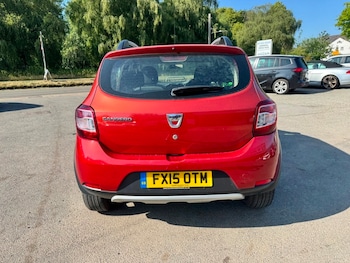 Used Dacia Sandero 2015 for sale - 78997120: Photo