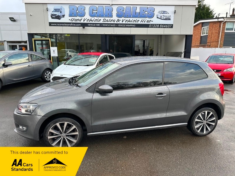 Used Volkswagen Polo 2013 for sale - 76019233: Photo 1