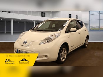 Used Nissan Leaf 2017 for sale - 76470746: Photo