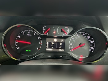 Used Vauxhall Crossland X 2018 for sale - 76497055: Photo