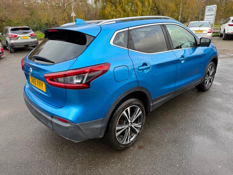 Used Nissan Qashqai 2018 for sale - 76643110: Photo 3