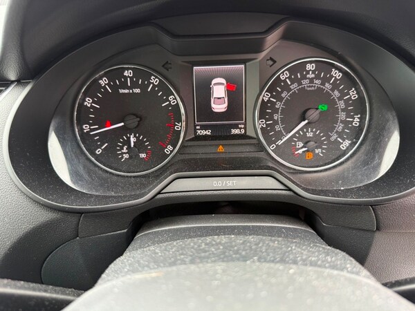 Used Skoda Octavia 2015 for sale - 75444990: Photo 10