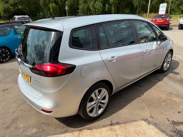 Used Vauxhall Zafira 2016 for sale - 75135965: Photo 4