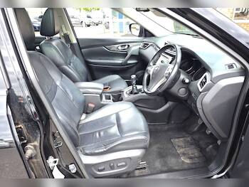 Used Nissan X-Trail 2016 for sale - 79654726: Photo