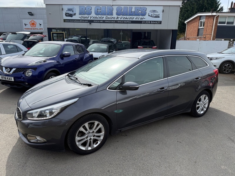 Used Kia Ceed 2015 for sale - 78018049: Photo 1