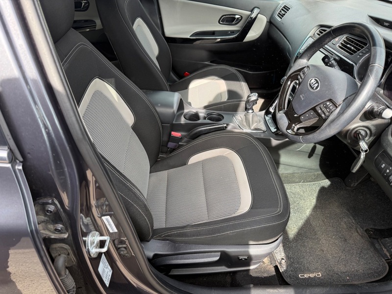 Used Kia Ceed 2015 for sale - 78018049: Photo 9