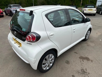 Used Toyota AYGO 2012 for sale - 75165037: Photo