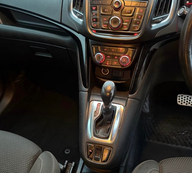 Used Vauxhall Zafira 2016 for sale - 76941705: Photo 11