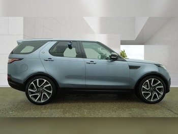 Used Land Rover Discovery 2019 for sale - 78382047: Photo