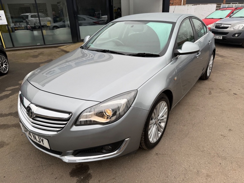 Used Vauxhall Insignia 2014 for sale - 77781202: Photo 2