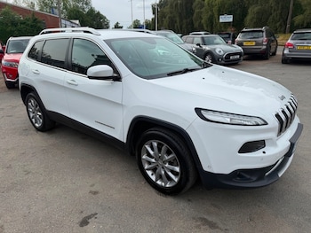 Used Jeep Cherokee 2015 for sale - 79551347: Photo