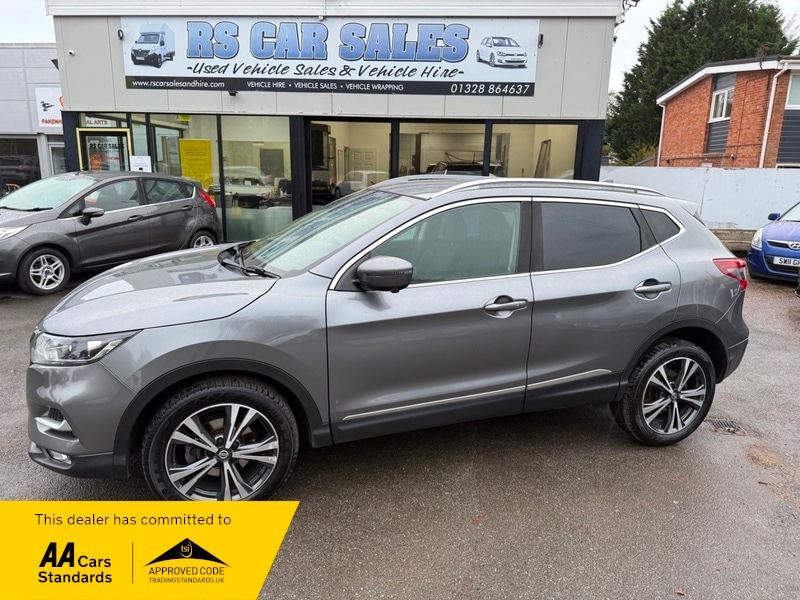 Used Nissan Qashqai 2017 for sale - 76605329: Photo 1