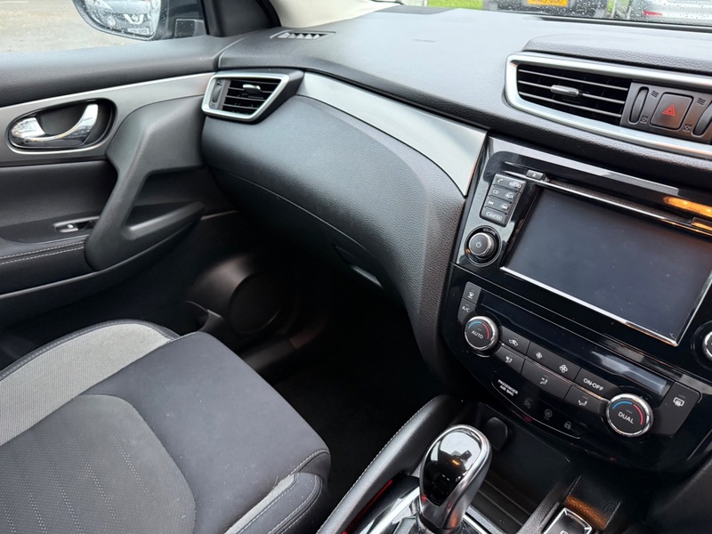 Used Nissan Qashqai 2017 for sale - 76605329: Photo 11