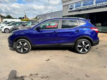 Used Nissan Qashqai 2015 for sale - 75028637: Photo
