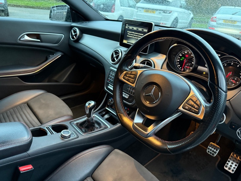 Used Mercedes-Benz CLA 2016 for sale - 76751549: Photo 11