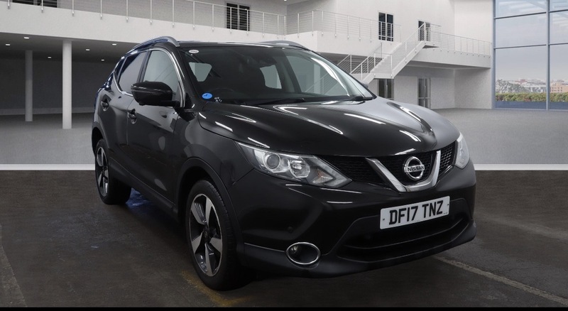 Used Nissan Qashqai 2017 for sale - 77303309: Photo 2