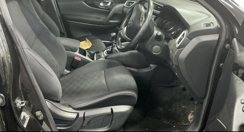 Used Nissan Qashqai 2017 for sale - 77303309: Photo 3