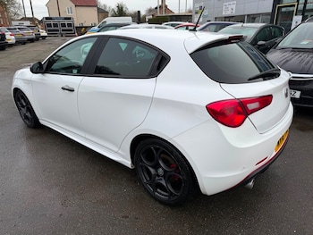 Used Alfa Romeo Giulietta 2018 for sale - 76962927: Photo